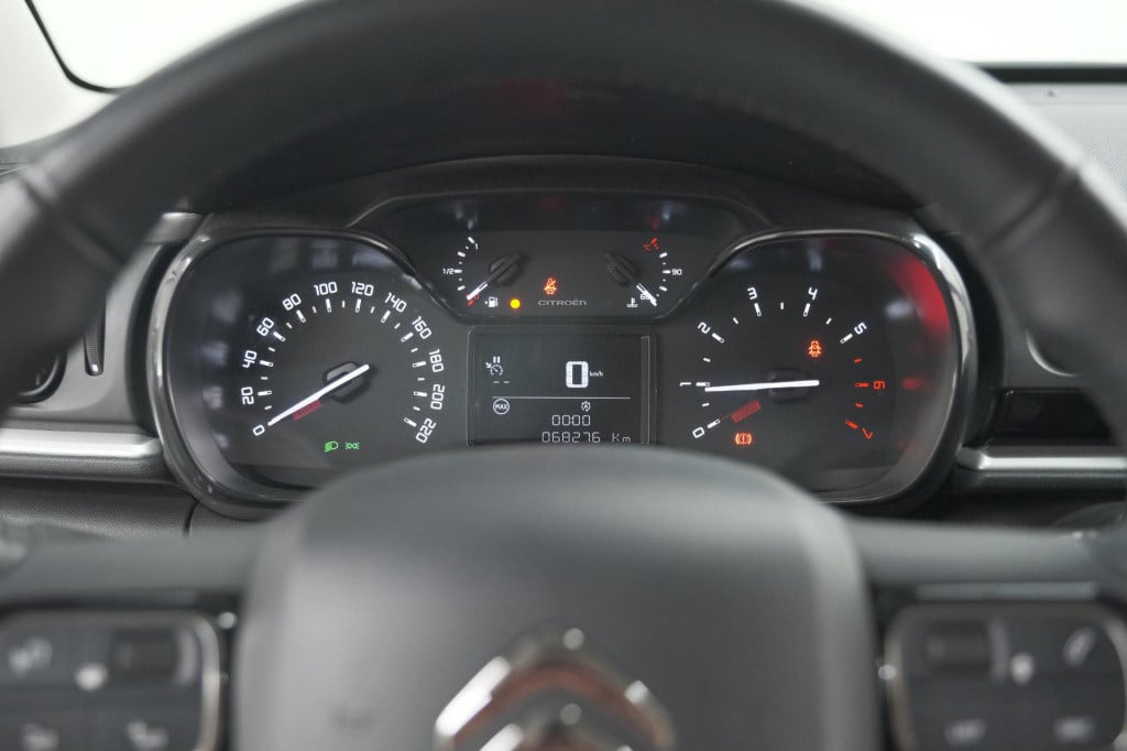 Citroen C3 puretech 82 feel edition | parkeersensoren | apple carplay | sto