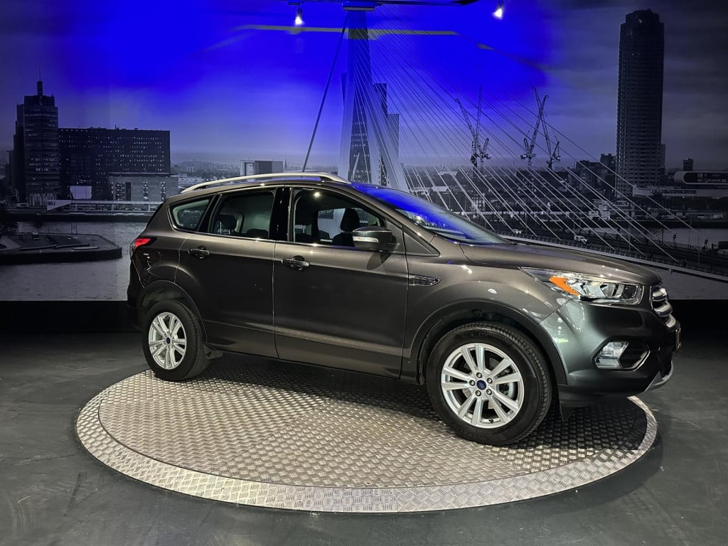 Ford Kuga 1.5 ecoboost trend ultimate *navi*trekhaak*
