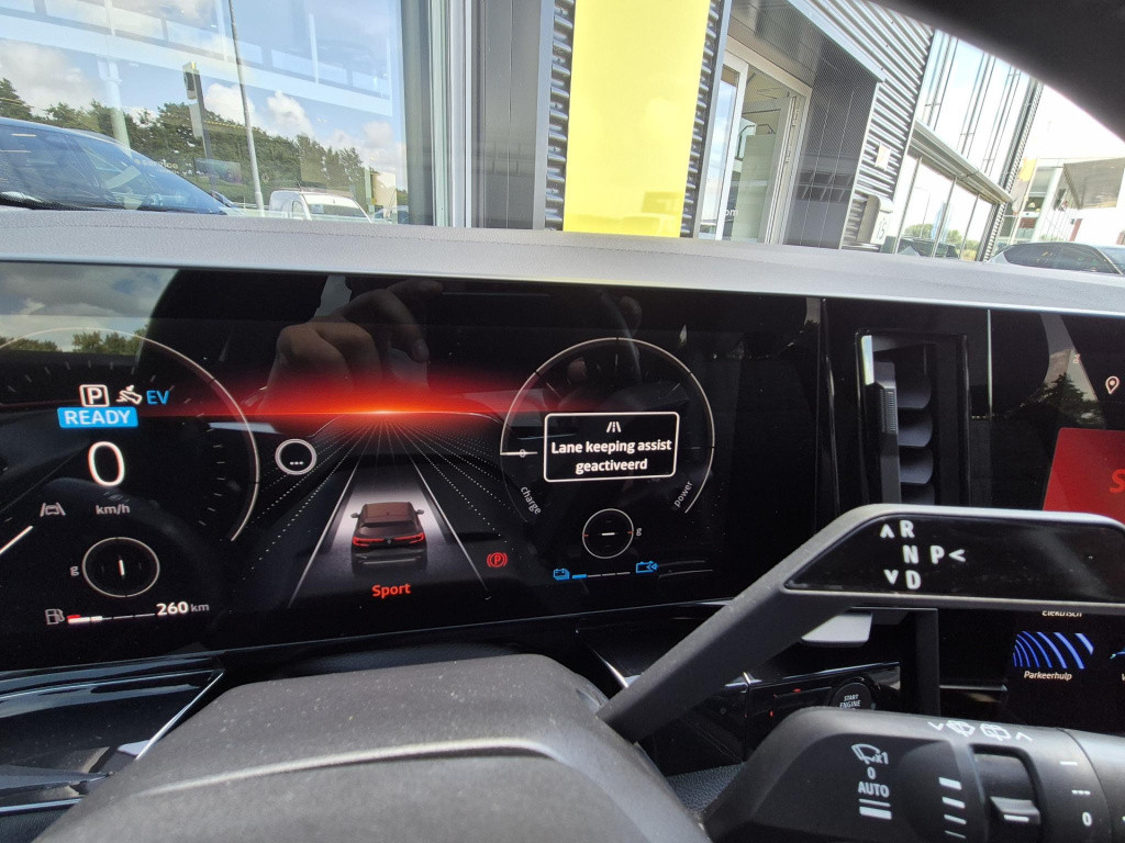 Renault Austral 1.2 e-tech full hybrid 200 techno