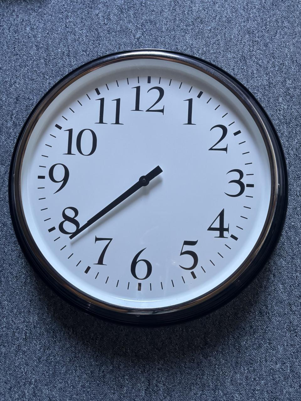 Klok 59cm