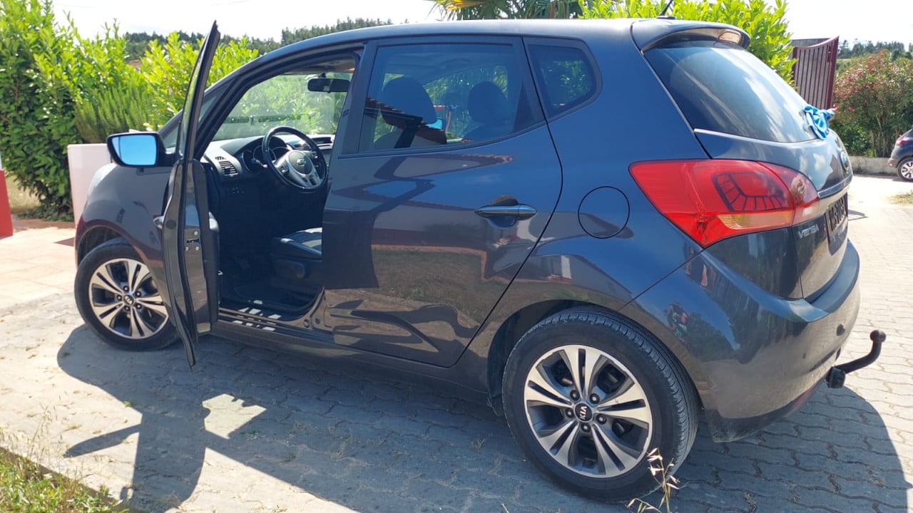 Kia Venga 1.4 2018 Panoramadak Grijs