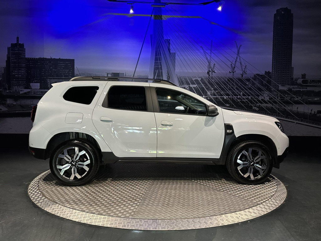 Dacia Duster 1.3 tce 150 extreme *led*navi*camera*trekhaak*