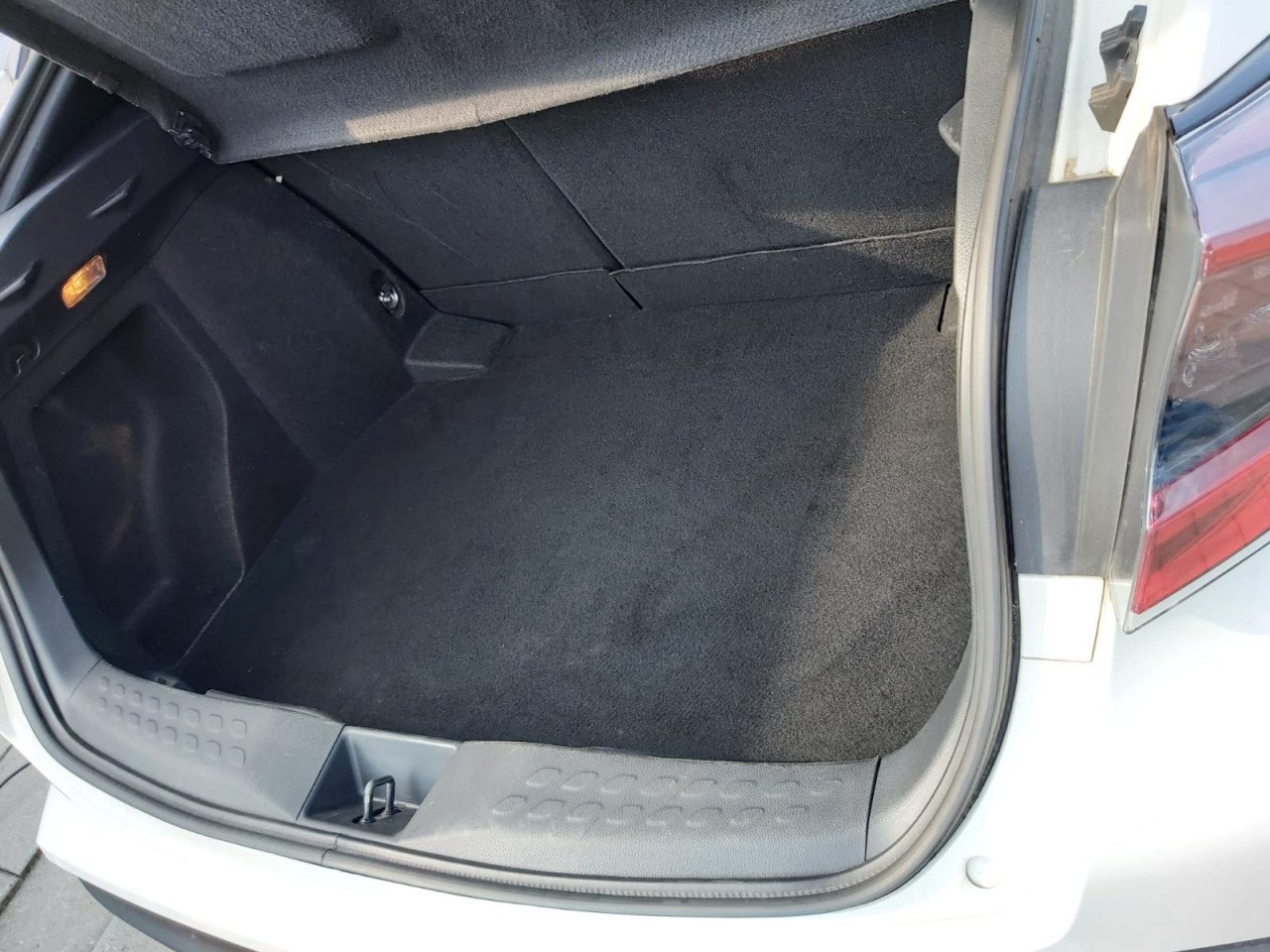 Auto toyota chr Hibride automaat van 2019