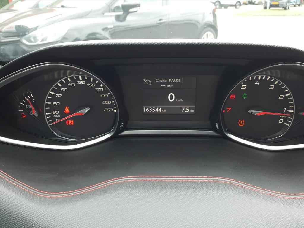 Peugeot 308 gt 1.6 turbo-205pk navi | full-led | alcantara/leer | trekhaak 