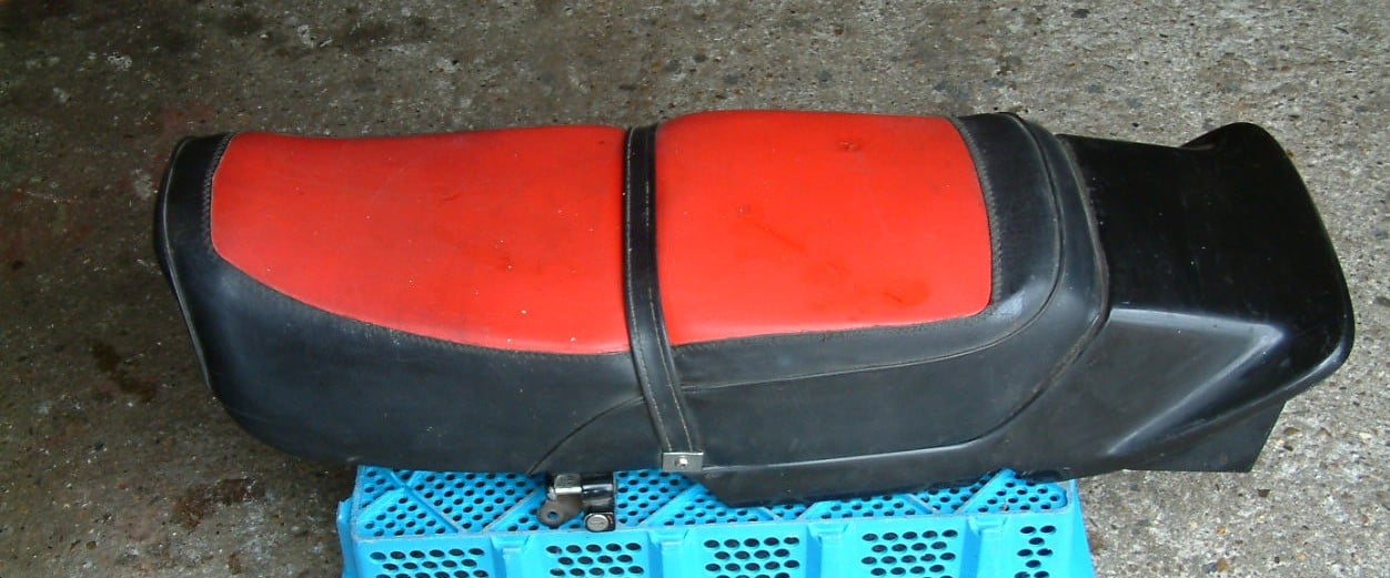 Onderdelen bol dor honda  750 -900  motorblok  tank -uitlaat -kappen enz