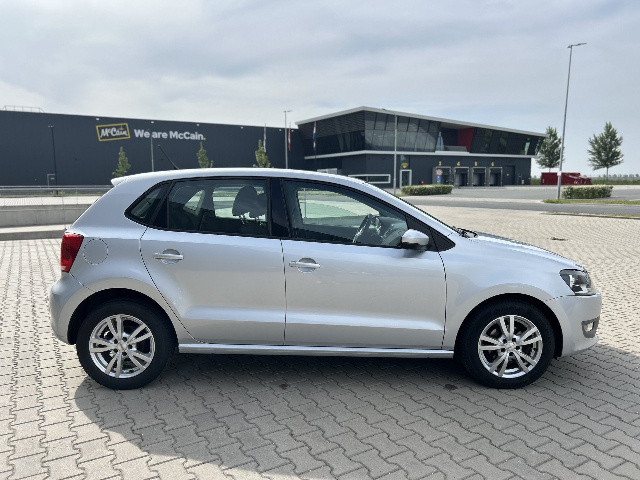 Volkswagen Polo 1.4-16V Comfortline/APK/AIRCO/BLUETOOTH/