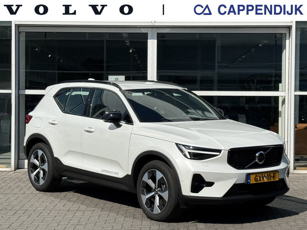 Volvo XC40 b4 197pk plus dark| 360camera| adap.cruise| elek.stoelen