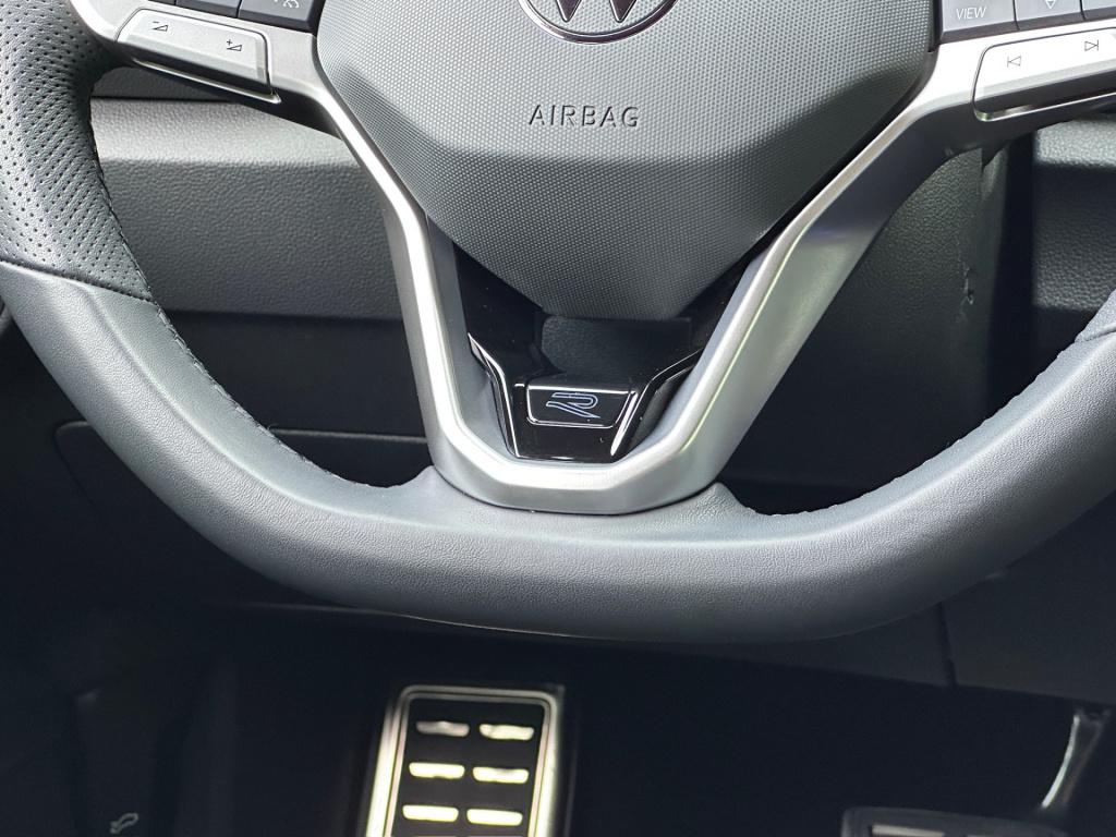 Volkswagen T-roc 1.5 tsi 150pk dsg r-line | camera | keyless | elek. achter