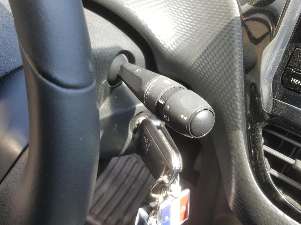 Peugeot 2008 1.2 puretech 82pk s&s style navigatie | airco | cruise control