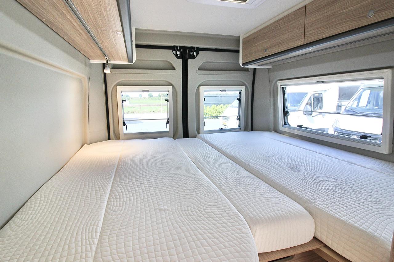 Sunlight Adventure Edition 640 (Lengte bedden, Nieuwstaat!!!)