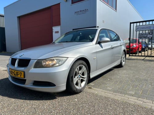 BMW 3-serie 318i Business Line