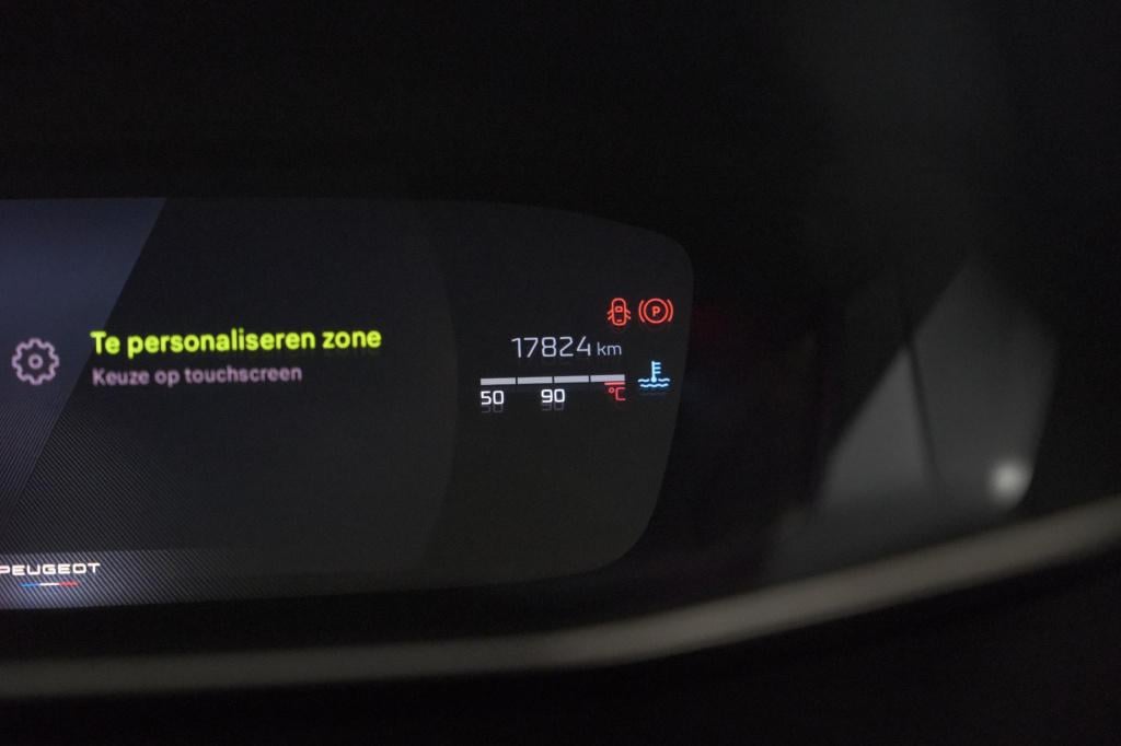 Peugeot 2008 puretech 130 eat8 gt | 360 camera | stoelmassage | adaptieve c