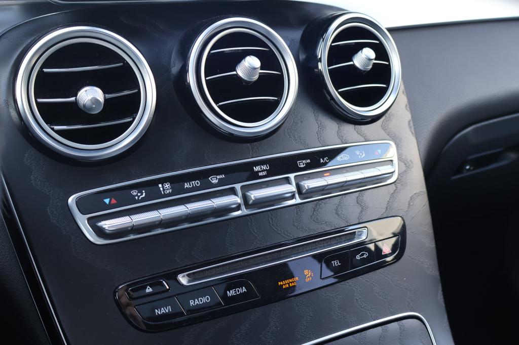 Mercedes-Benz Glc 300 4matic l amg line l 245 pk l panoramadak l burmester 