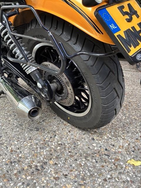 Moto Guzzi V9 Roamer ABS