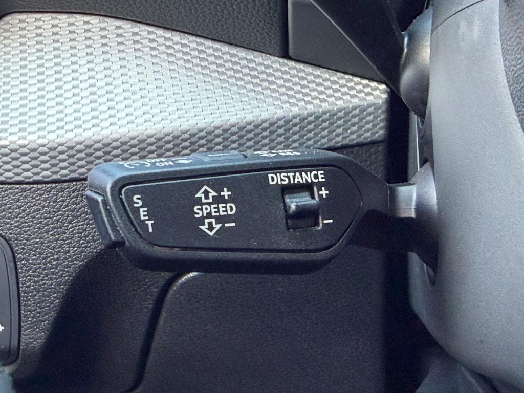 Audi Q2 35 tfsi 150pk s-tronic advanced | trekhaak | camera | 4-seizoenen b