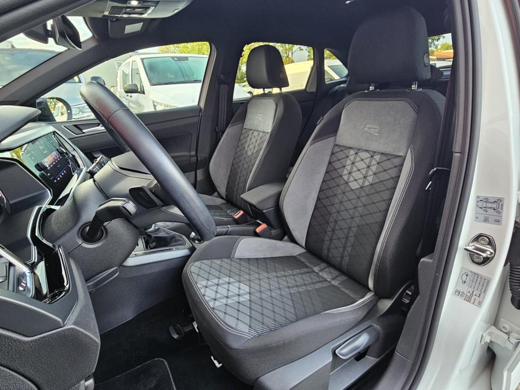 Volkswagen Taigo 1.0 tsi r-line | carplay | camera | rijklaar inclusief 1 j