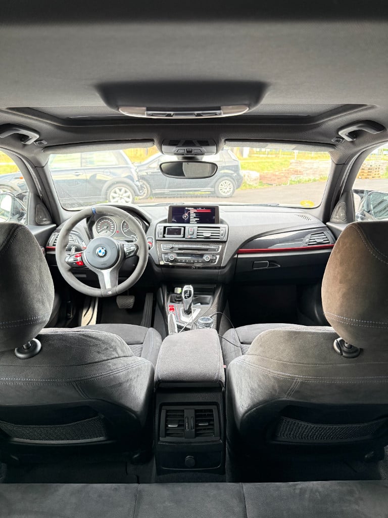 BMW 1 Serie 125d - m sport - nieuwe motor- full option!