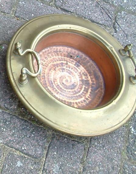 Vuurbak  koper hand gemaakt melde ze