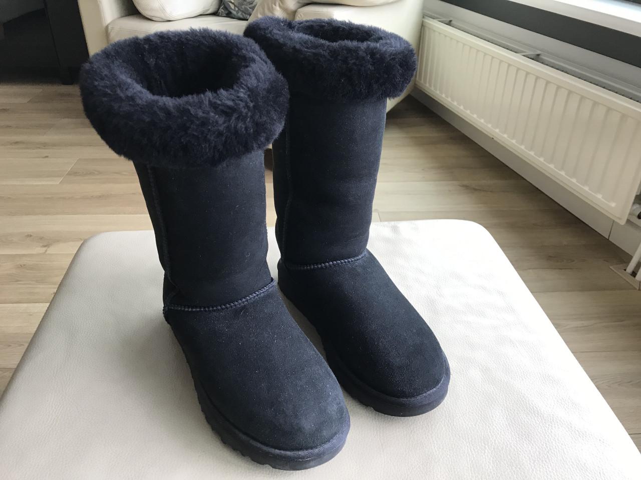 UGG’s maat 40 zwart niet gedragen