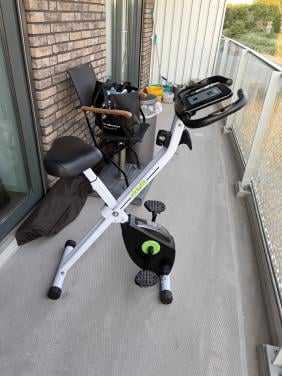 Te koop hometrainer.