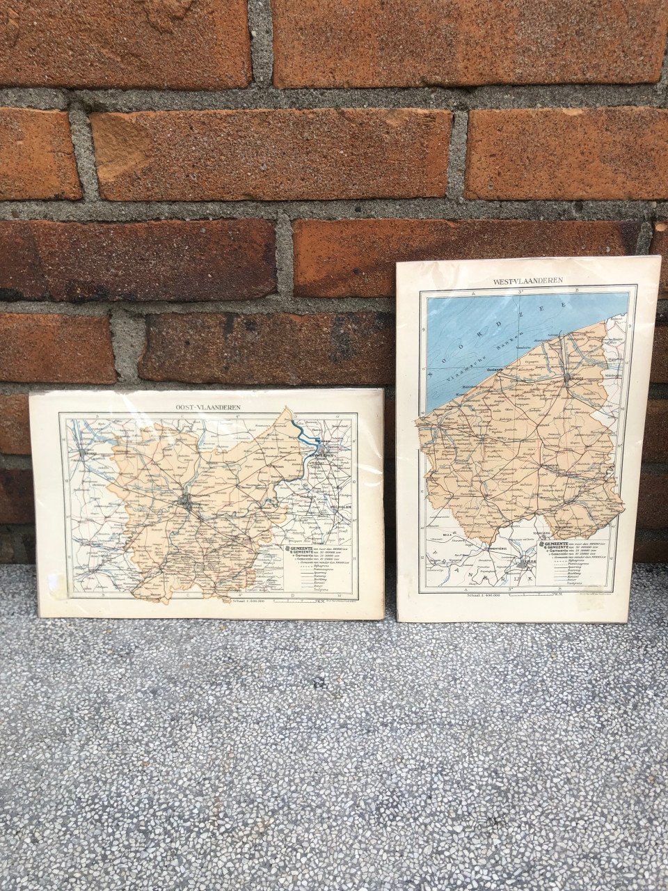 1 setje van 2 vintage kaarten van Vlaanderen.