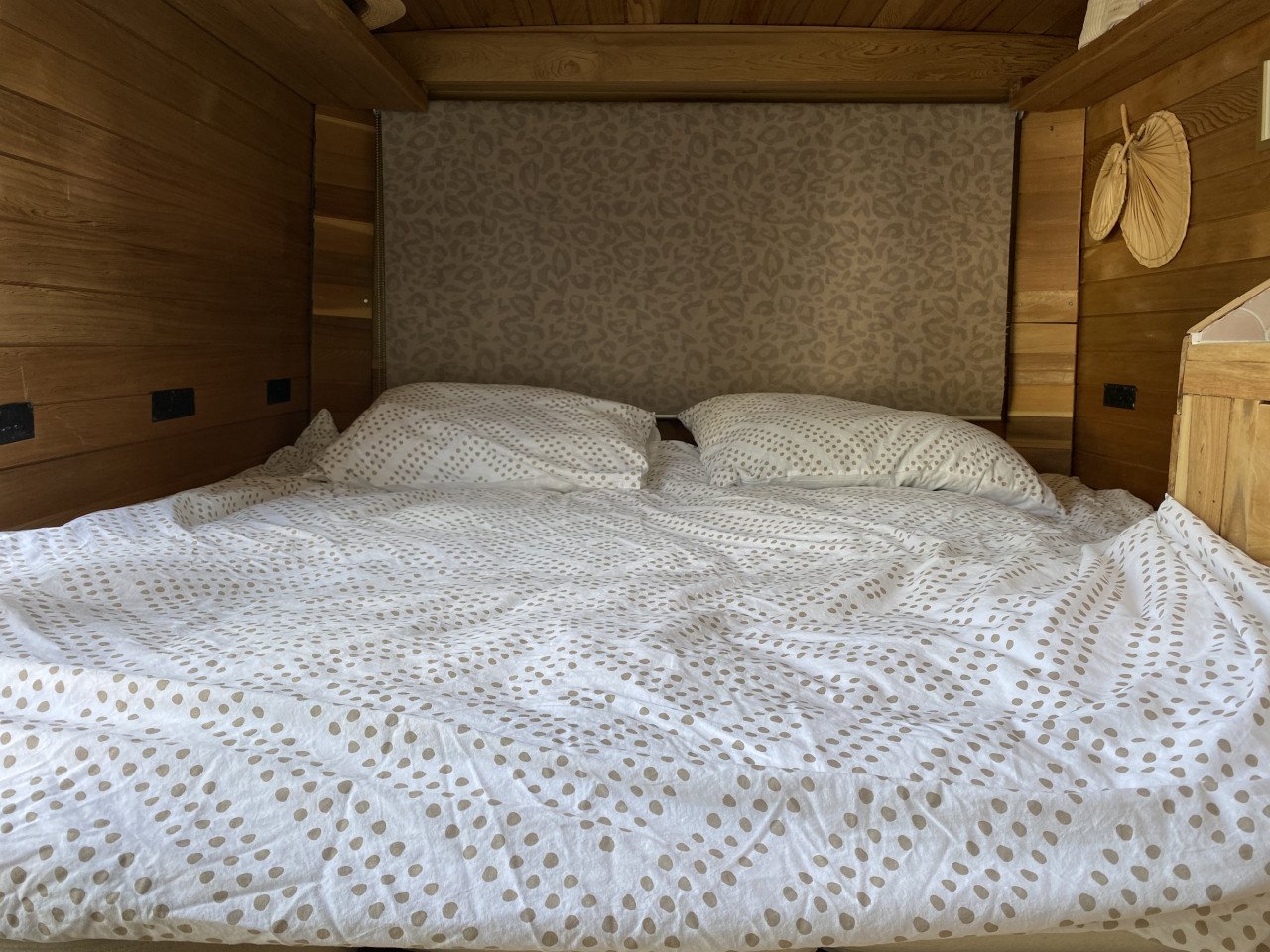 Unieke luxe buscamper Peugeot Boxer