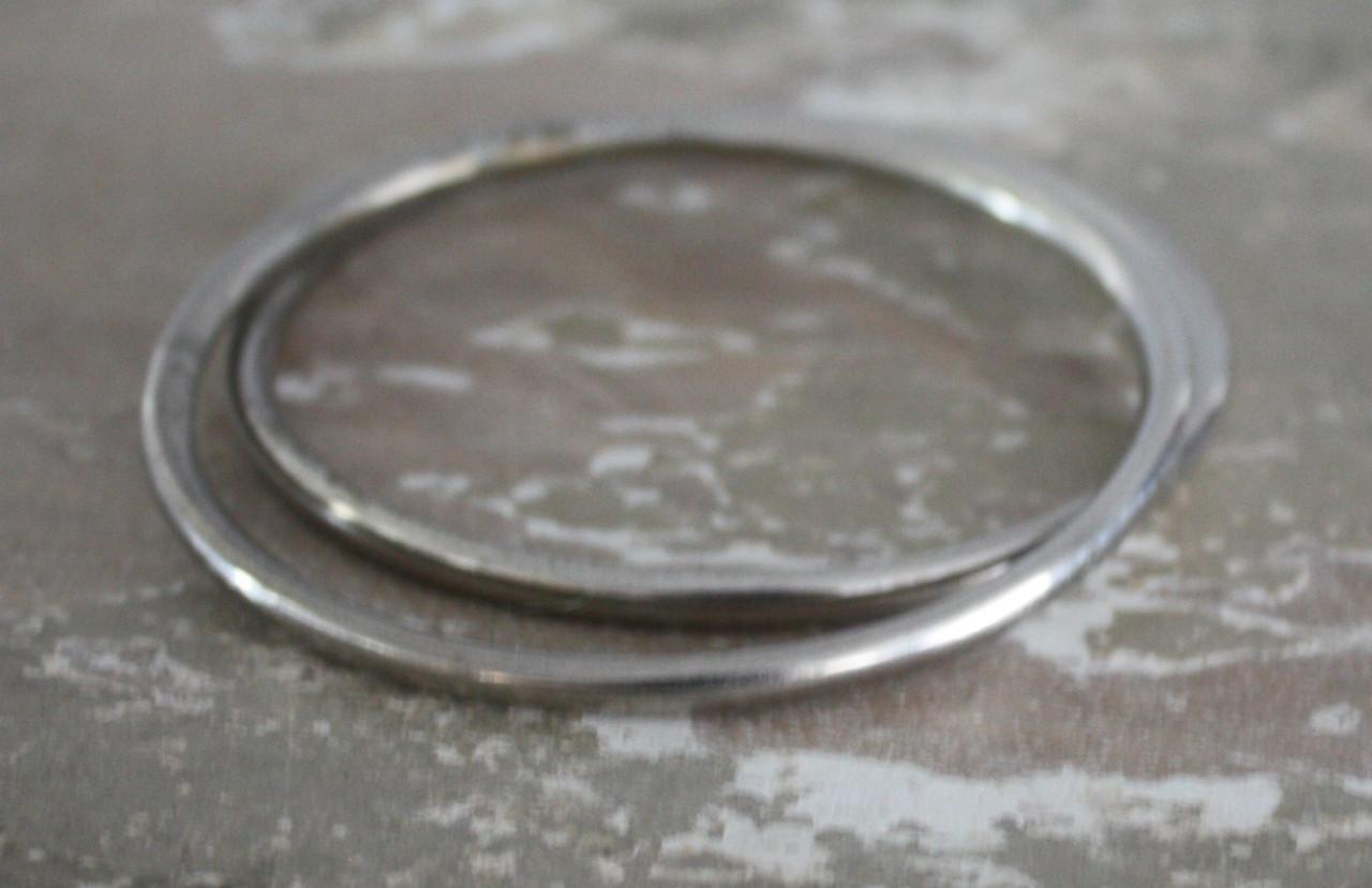 Set van 2  zilverkleurige armbanden