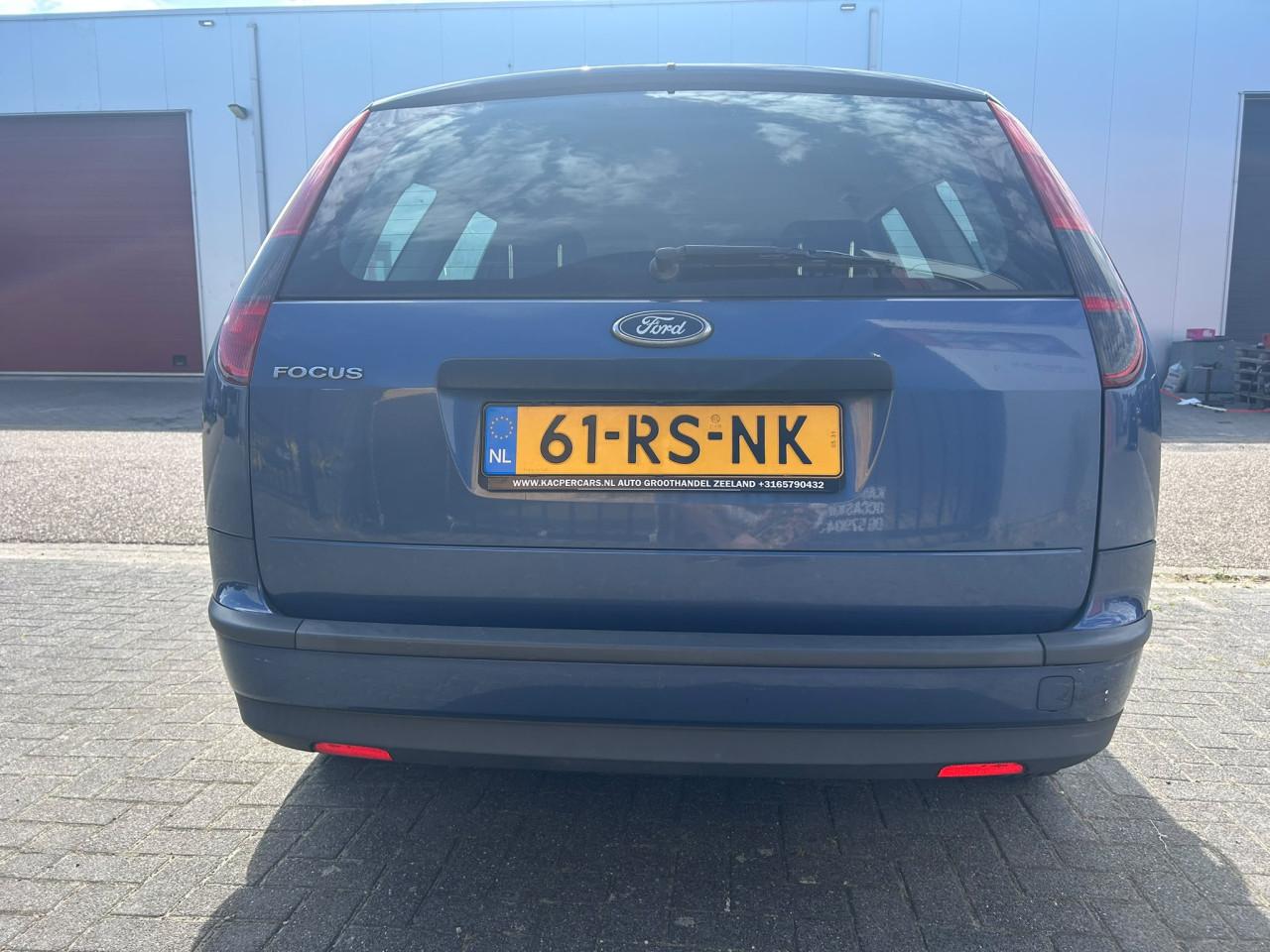 Ford Focus Wagon 1.6-16V Futura In de opties! APK Vol Jaar