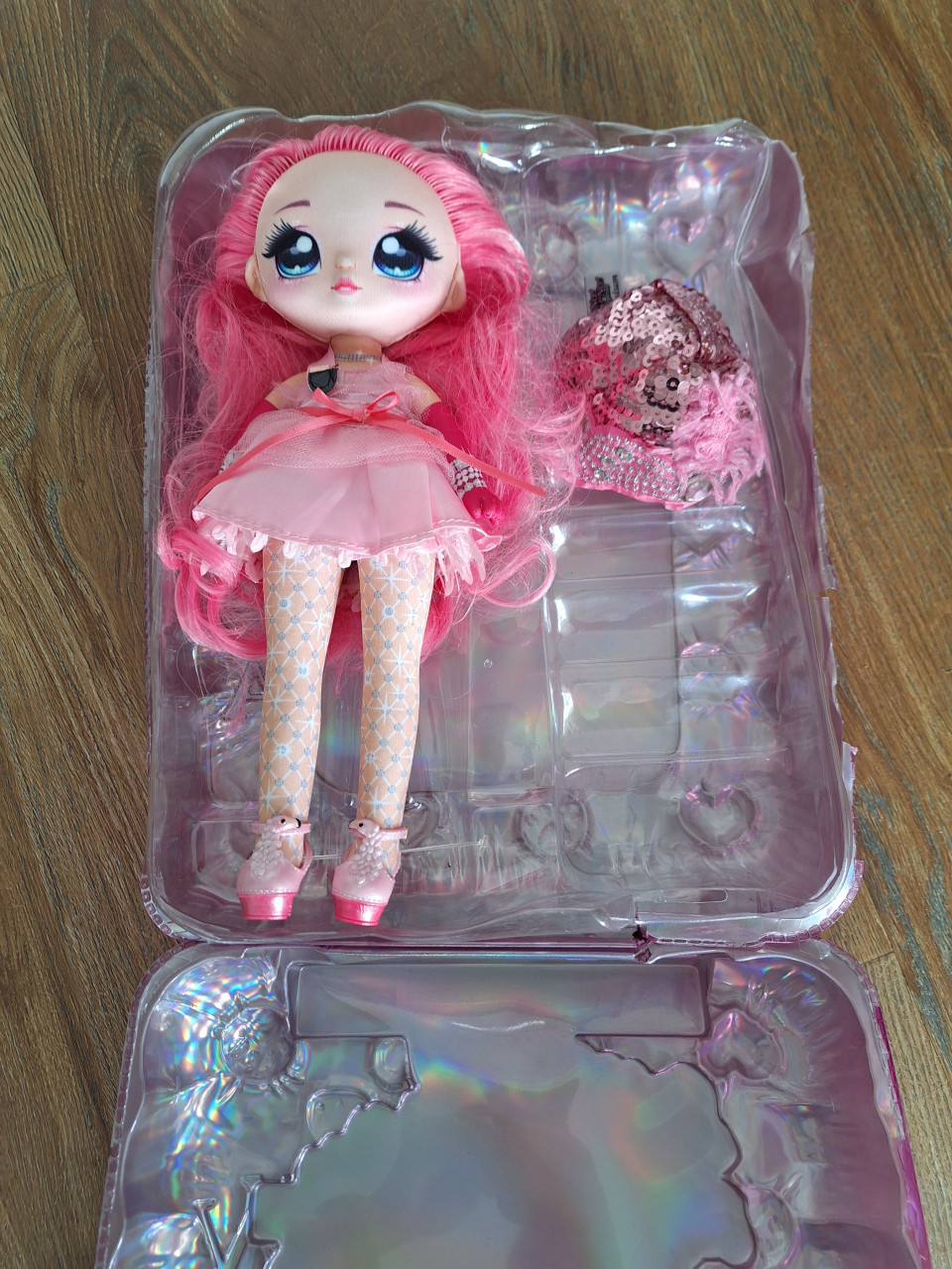 Na! Na! Na! Surprise Teens Fashion Pop, Coco von Sparkle