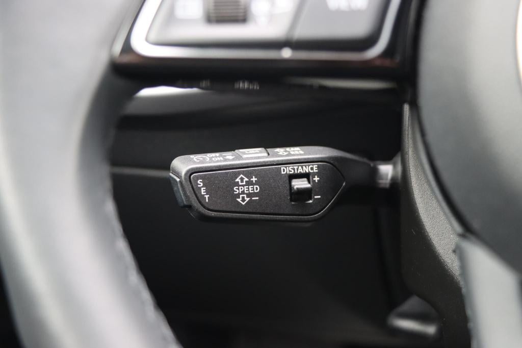 Audi A3 sportback 40 tfsi e s edition 204pk s-tronic l zwart optiek plus | 