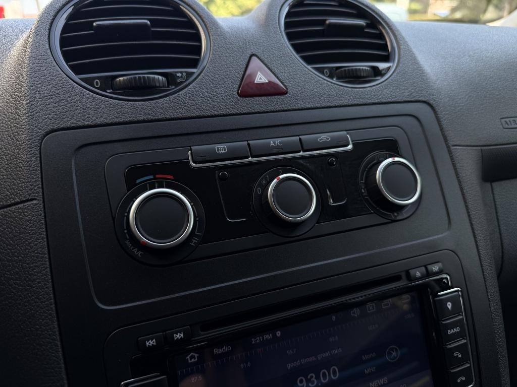 Volkswagen Caddy 1.2 tsi trendline - 5persoons - verzorgde wagen -