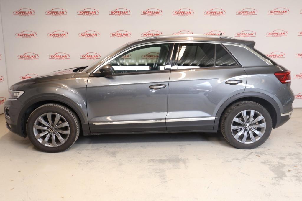 Volkswagen T-roc 1.5 tsi sport business r|stoelverwarming|trekhaak|parkeers