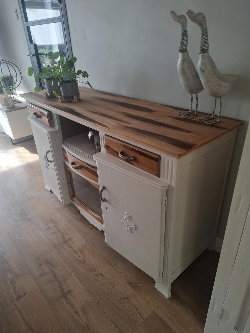 Prachtig dressoir