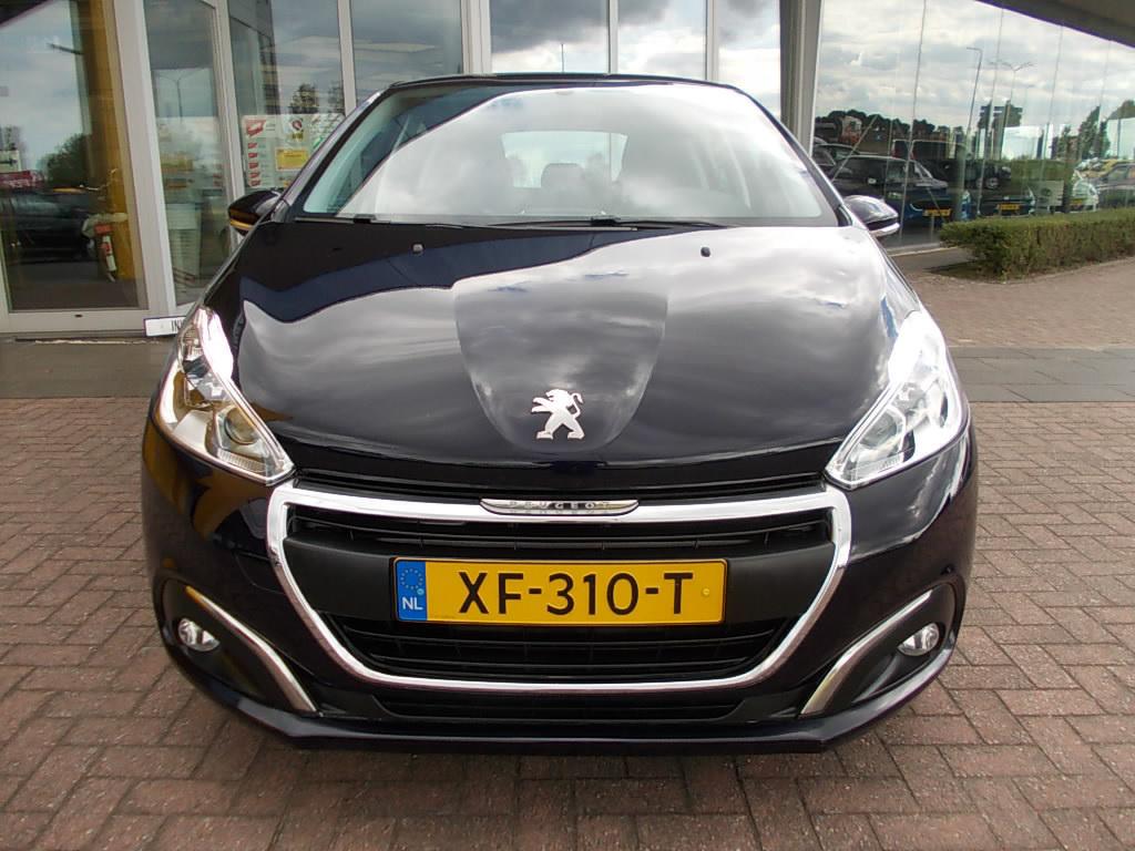 Peugeot 208 1.2 puretech 5-drs, airco, cr.contr., navi.