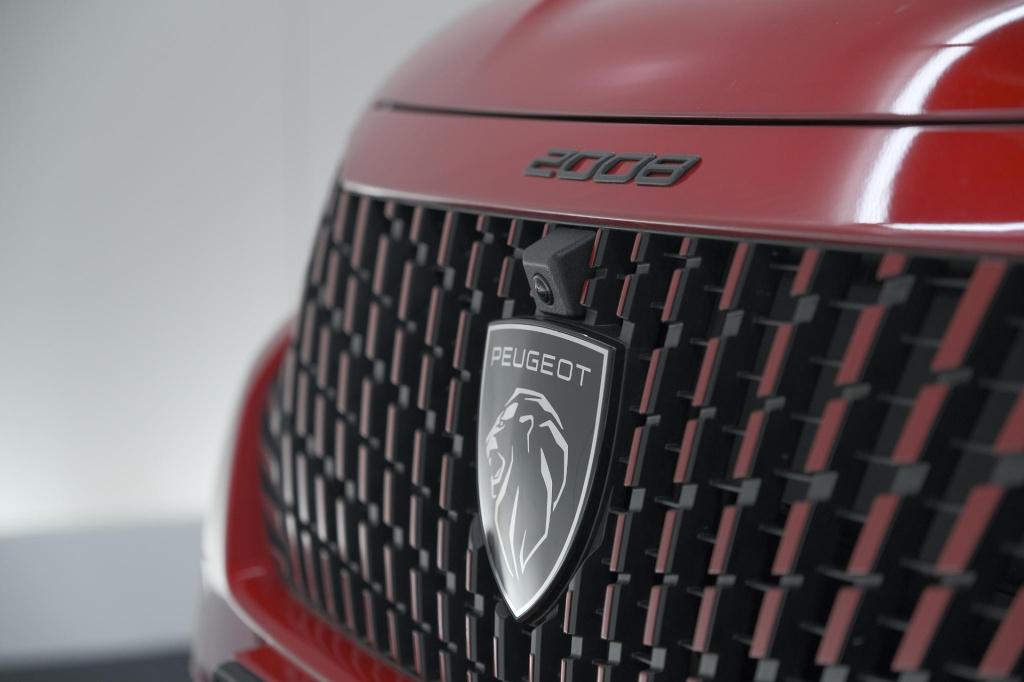 Peugeot 2008 hybrid 145 e-dcs6 allure | 360 camera | adaptieve cruise contr