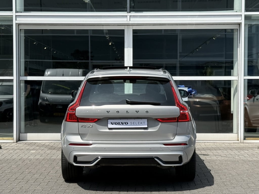 Volvo XC60 t6 340pk recharge r-design| adap.cruise| luchtvering| panodak| 2