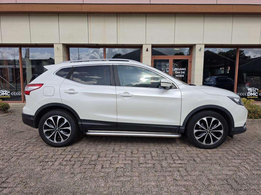 Nissan Qashqai 1.2 tekna | airco | navi | cruise | side-bars