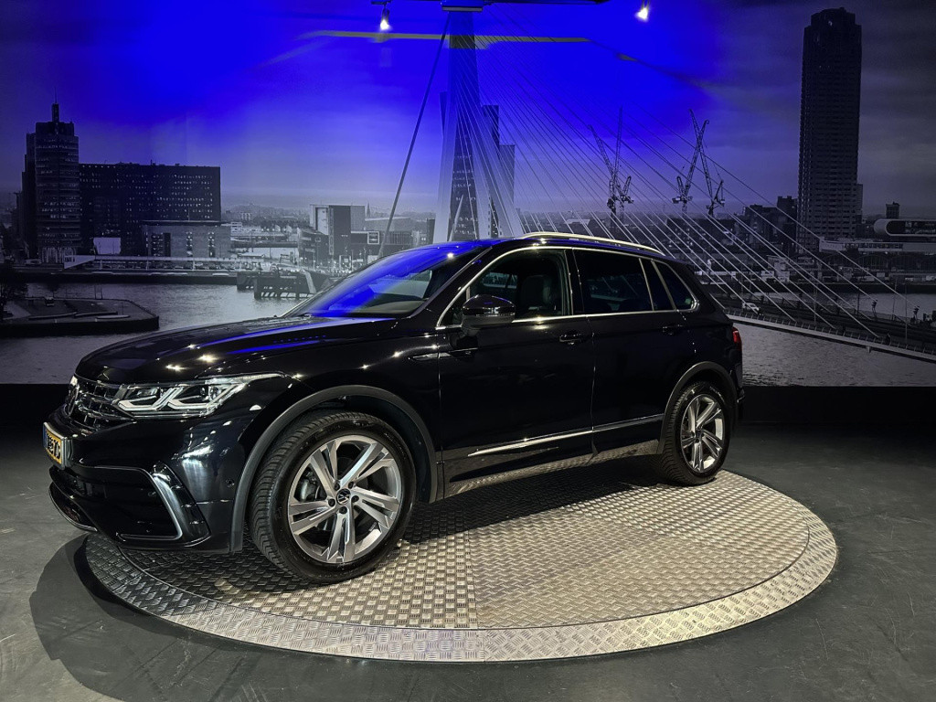 Volkswagen Tiguan 1.5 tsi r-line business+ my 2021 *pano*memory*camera*trek