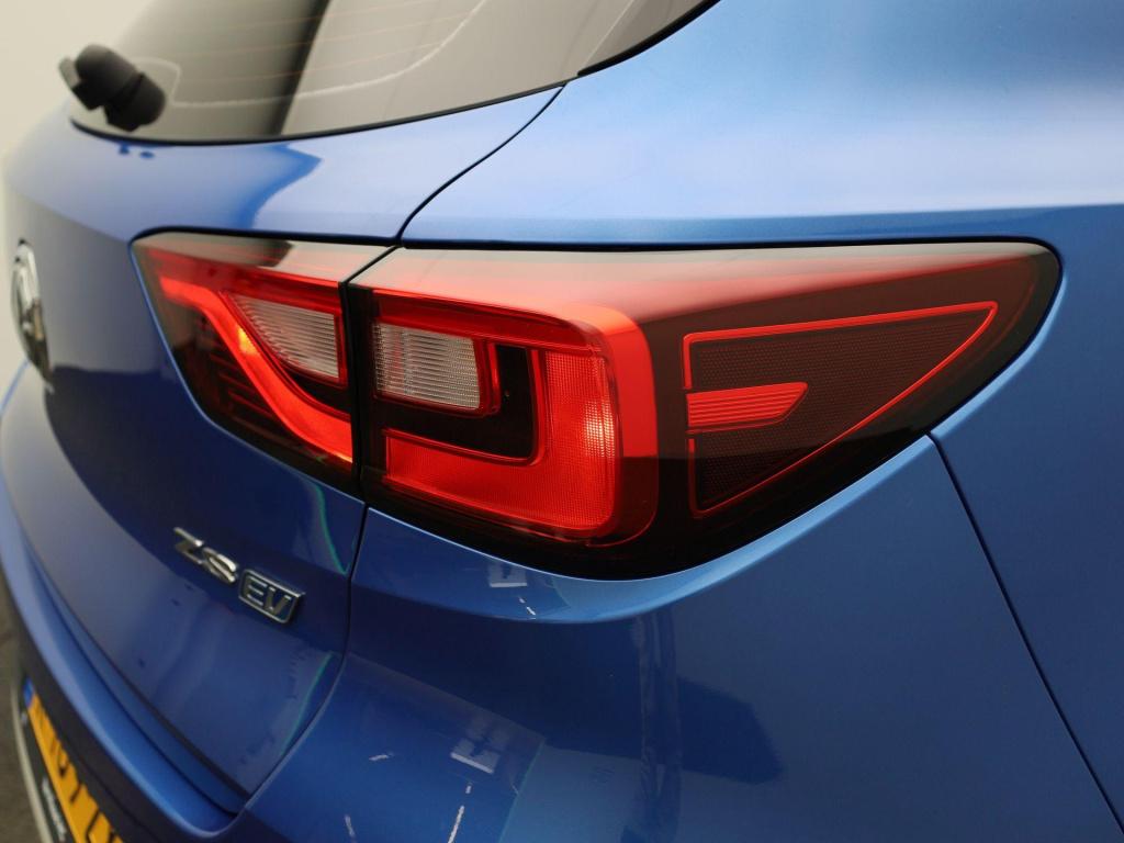 MG Zs Ev mg luxury 45 kwh | panoramadak | leder | camera | carplay / androi