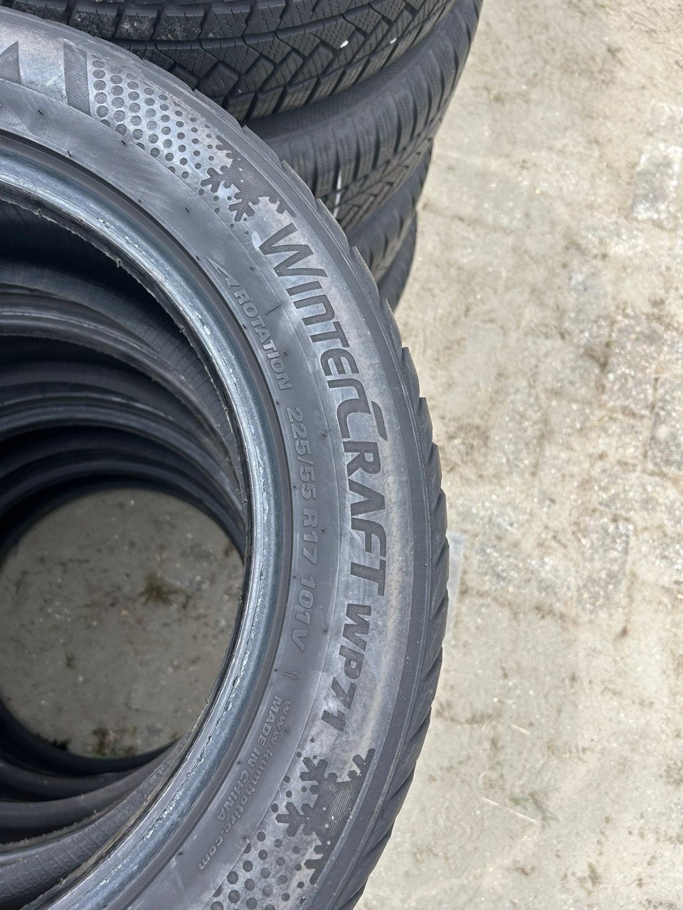 BAND KUMHO WINTERCRAFT 225/55/17R