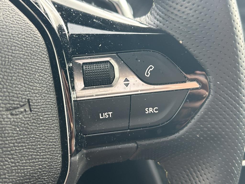 Peugeot 2008 1.2 puretech 130pk gt | navigatie | bt | applecarplay & androi