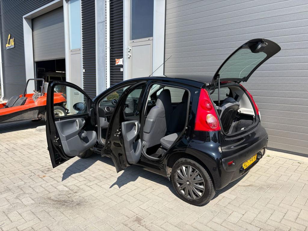 Peugeot 107 1.0-12v xr/airco/5 deurs/metallic/leuke auto/