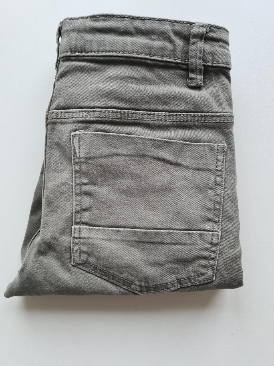 Kaki groene spijkerbroek van L H Maat 134 / 9 jaar