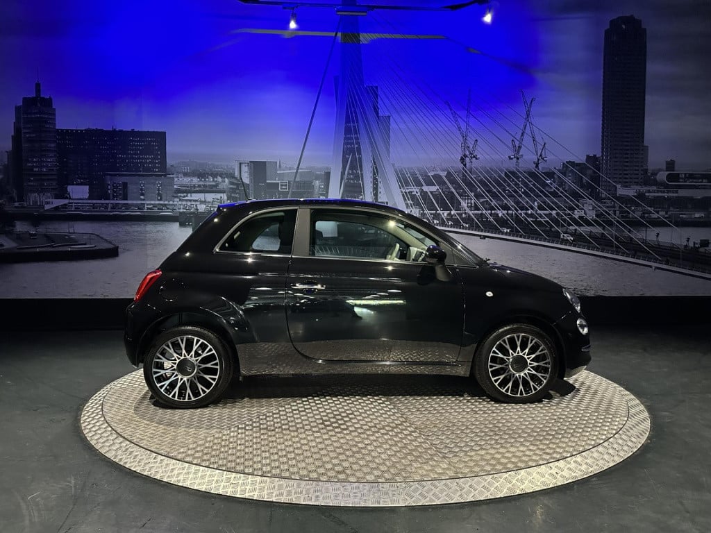 Fiat 500 1.0 hybrid dolcevita 1.0 hybrid *panoramadak*applecarplay*clima*