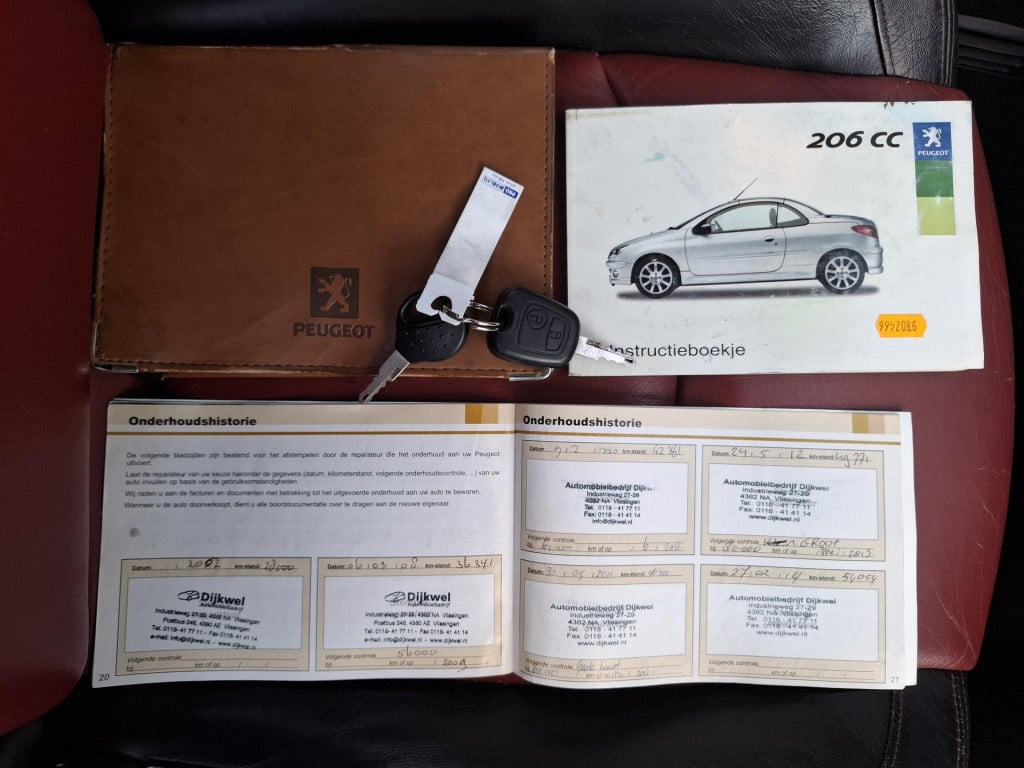 Peugeot 206 cc 2.0i 16v cabriolet clima/leder/park