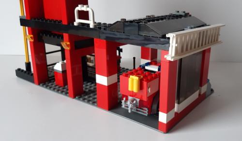 Lego City 7240 brandweerkazerne