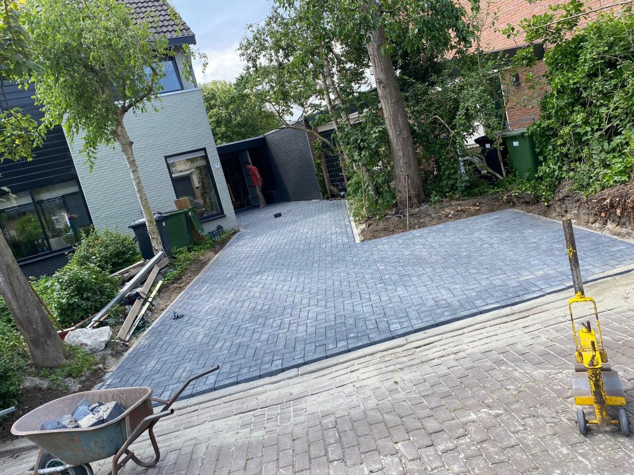 Tuin terras oprit bestrating