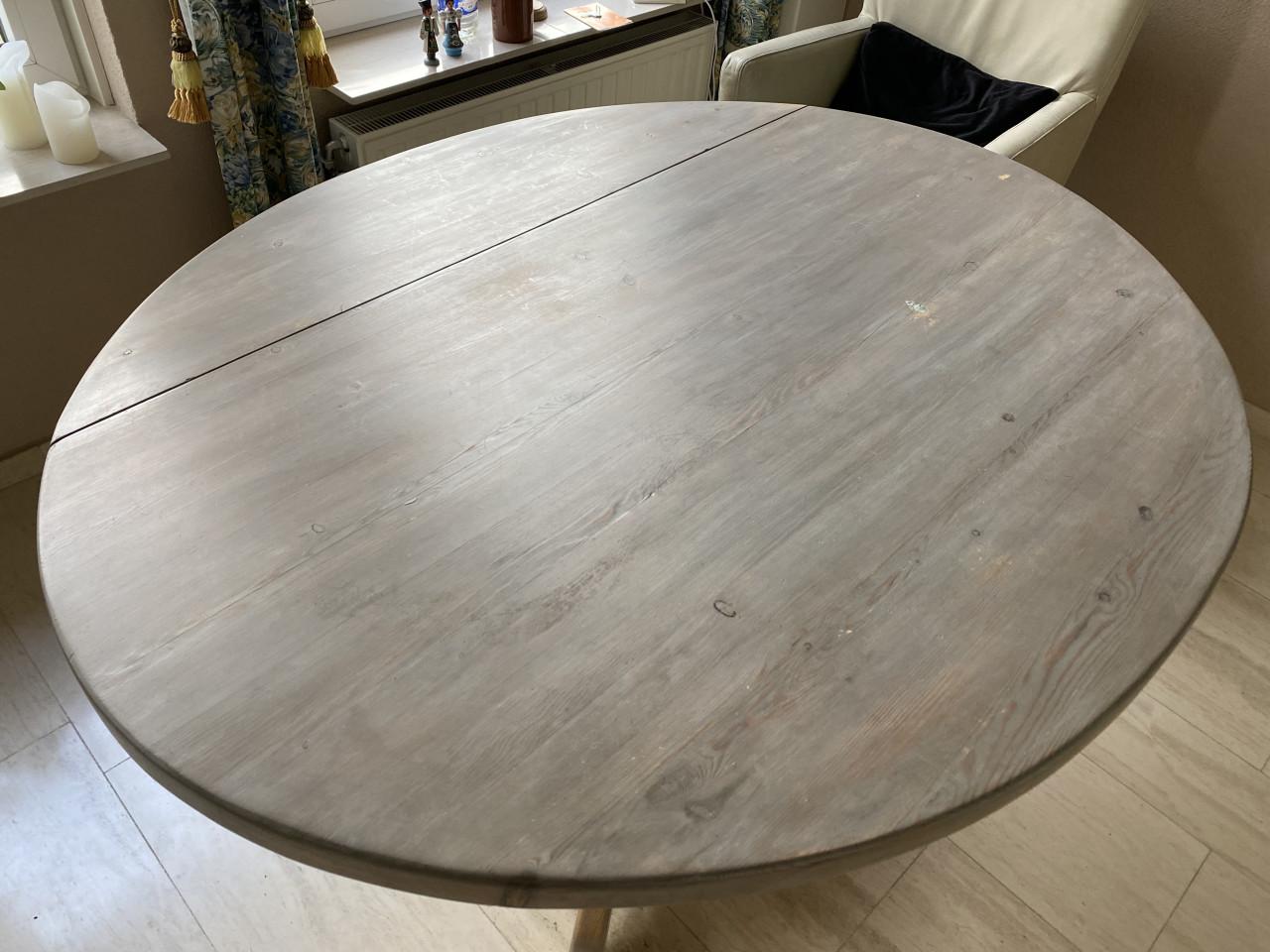 Hangoortafel ovaal grenen antiek