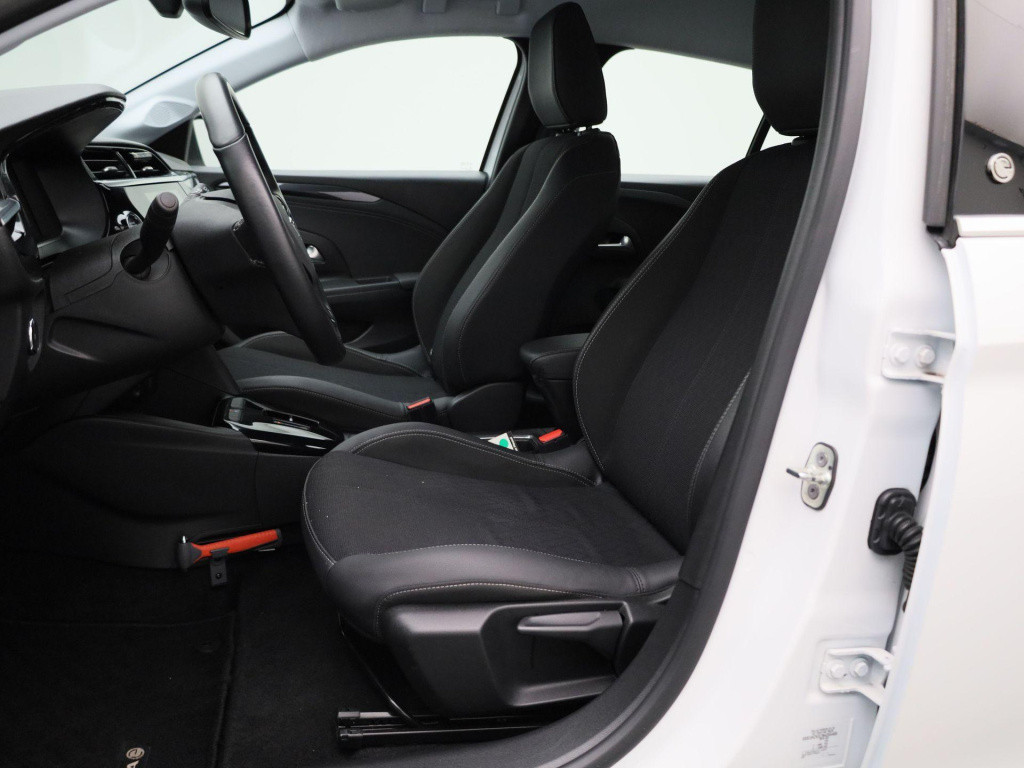 Opel Corsa-e elegance 50 kwh | navigatie | warmtepomp | apple carplay & and