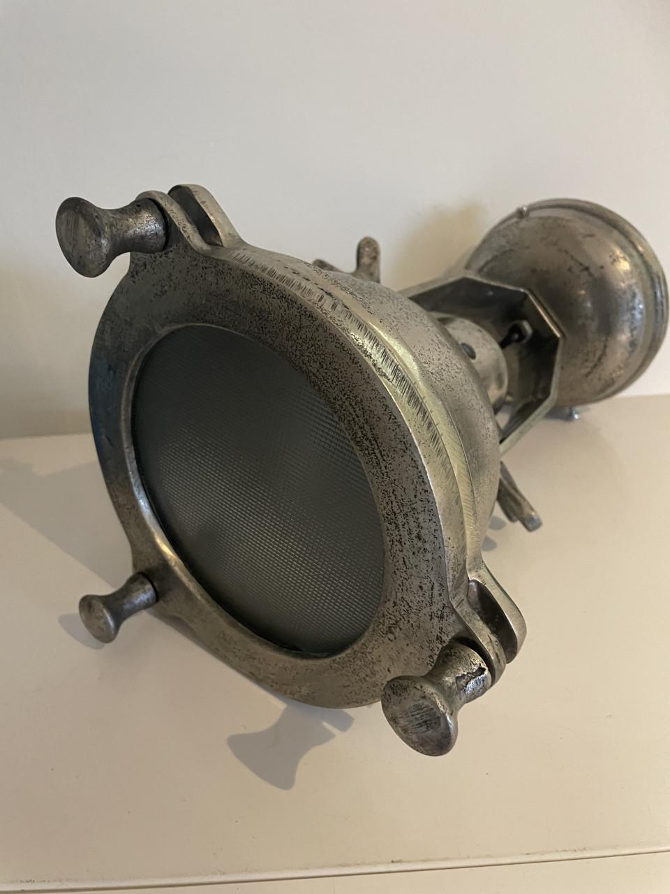 INDUSTRIELE HANG EN - WANDLAMP